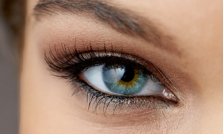 Permanent Makeup of the Eye